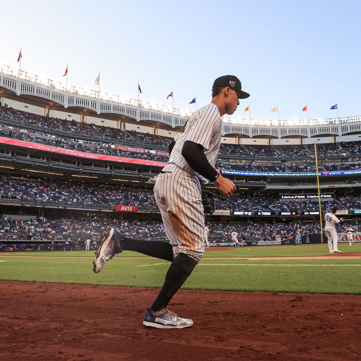 New York Yankees 2022 Regular Season Schedule Highlights Sports Illustrated Ny Yankees News Analysis And More