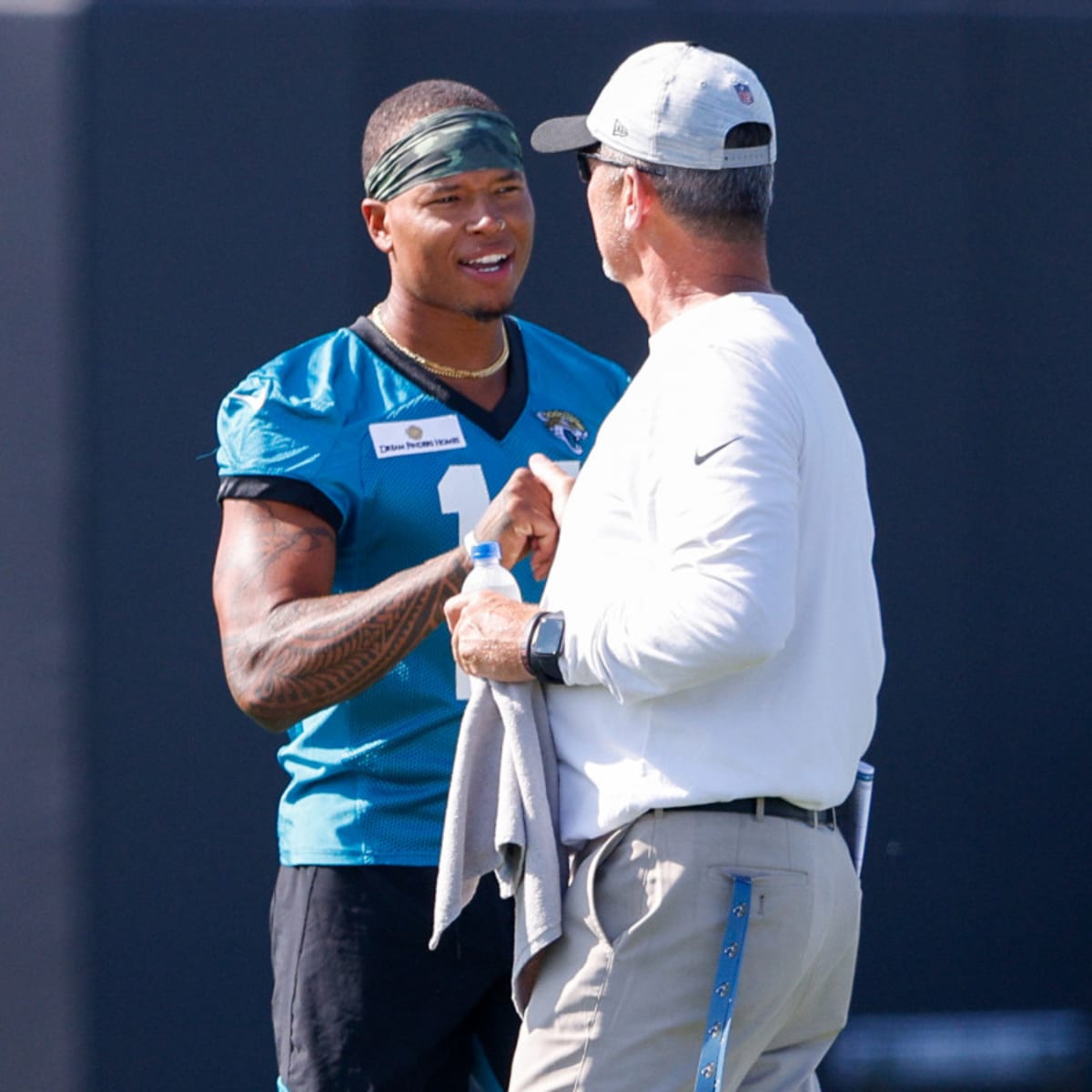 Marvin Jones Jr. provides stability, leadership to Jaguars offense