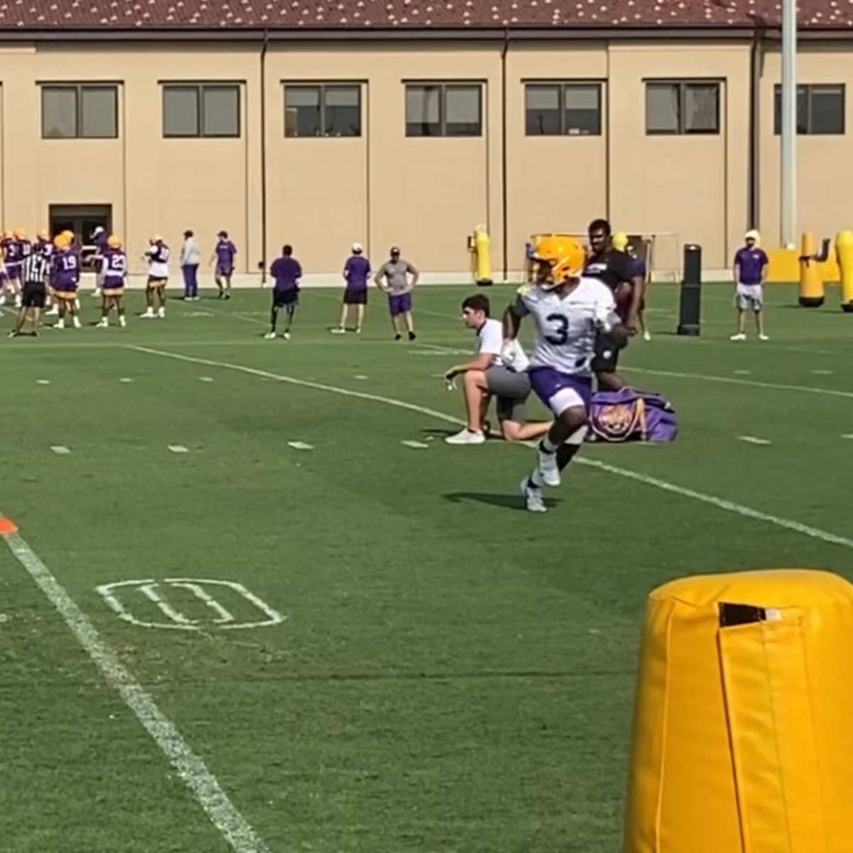 Tiger Practice Report Inside Day One Of Lsu Football Fall Camp Sports Illustrated Lsu Tigers News Analysis And More