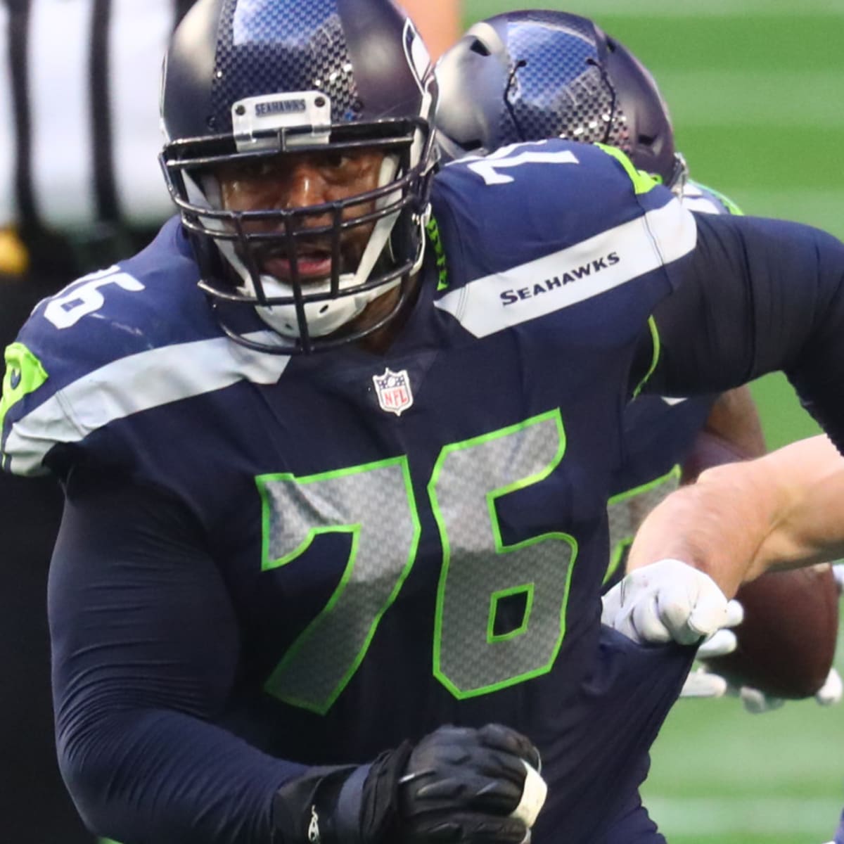 T Duane Brown traded to the Seattle Seahawks, PFF News & Analysis