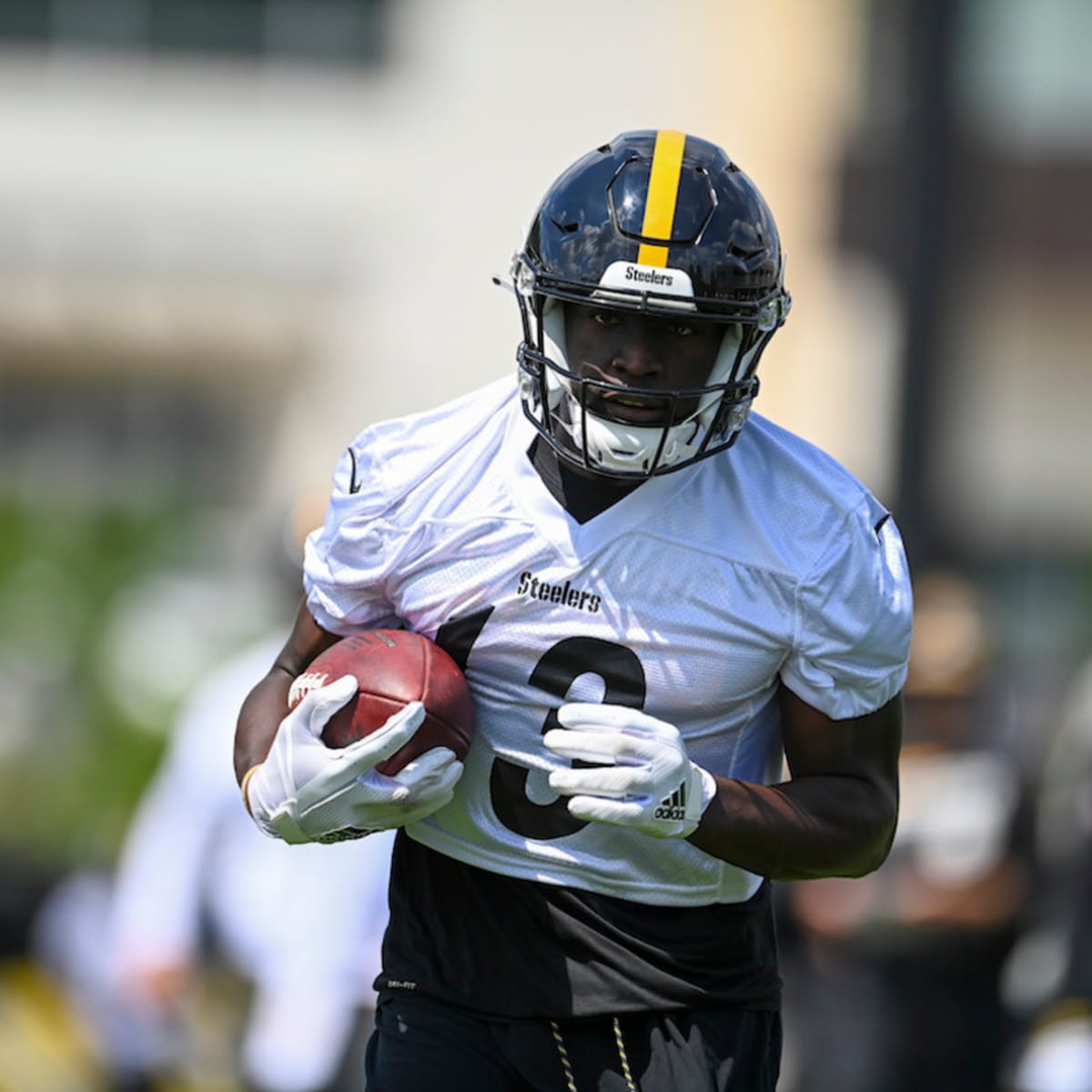 15 Steelers who helped or hurt themselves this spring: Antoine