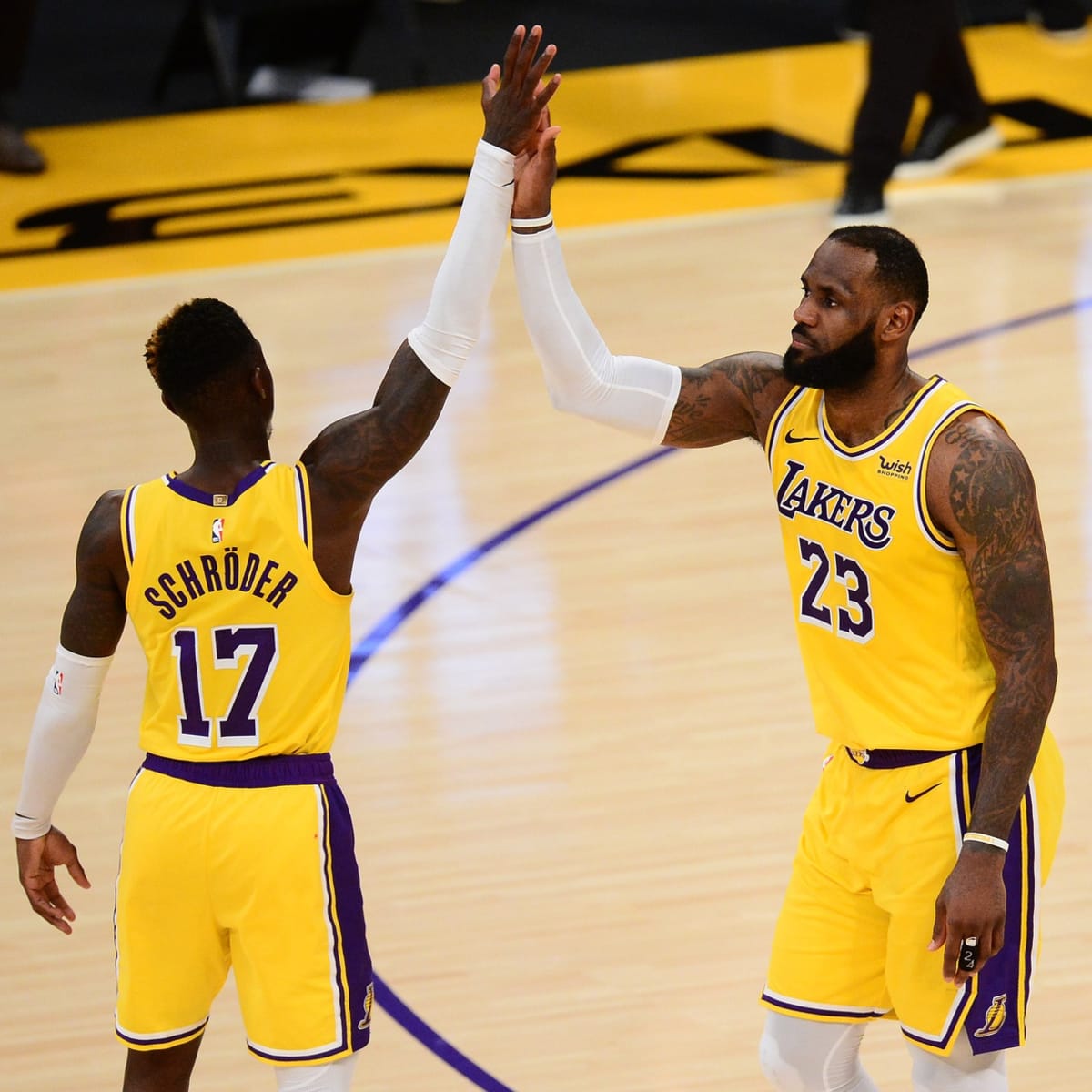 Lakers return $4.6 million from stimulus loan program