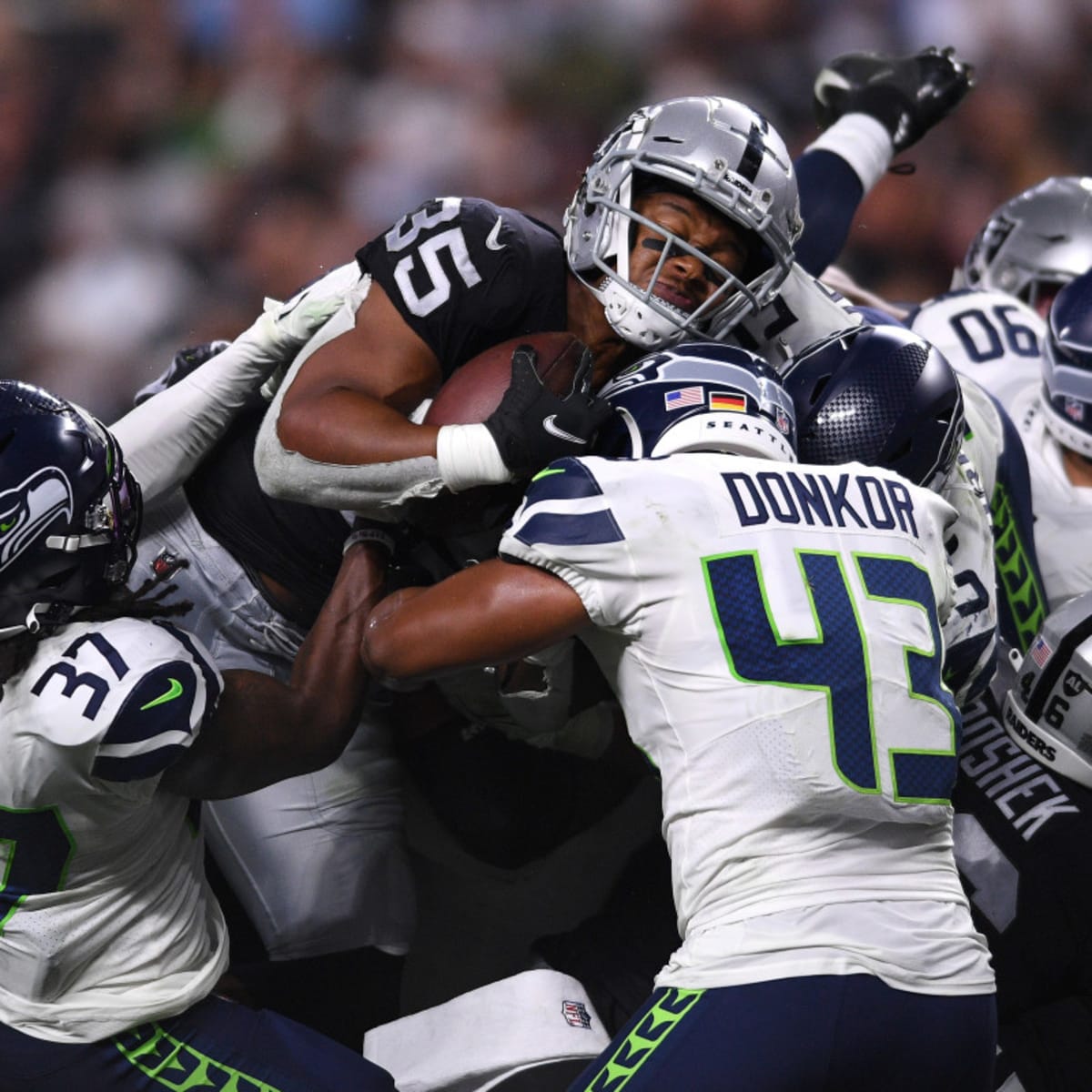 Seattle Seahawks vs. Dallas Cowboys Preseason: Dallas Offense Struggles In  Loss To Seattle: Live Updates - Sports Illustrated Seattle Seahawks News,  Analysis and More