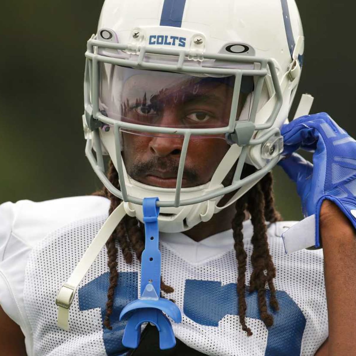Dallas Cowboys sign former Colts receiver TY Hilton