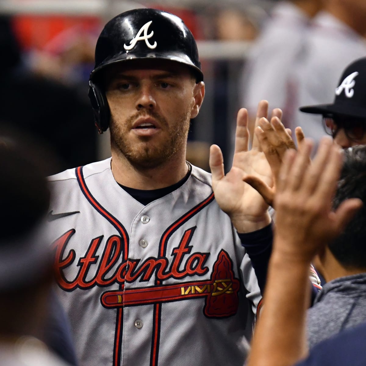 Freddie Freeman reaches 200 hits for 1st time in his career