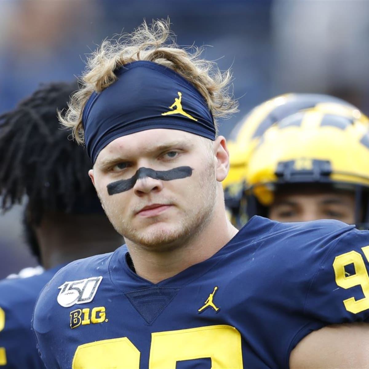 Michigan DE Aidan Hutchinson declares for NFL Draft