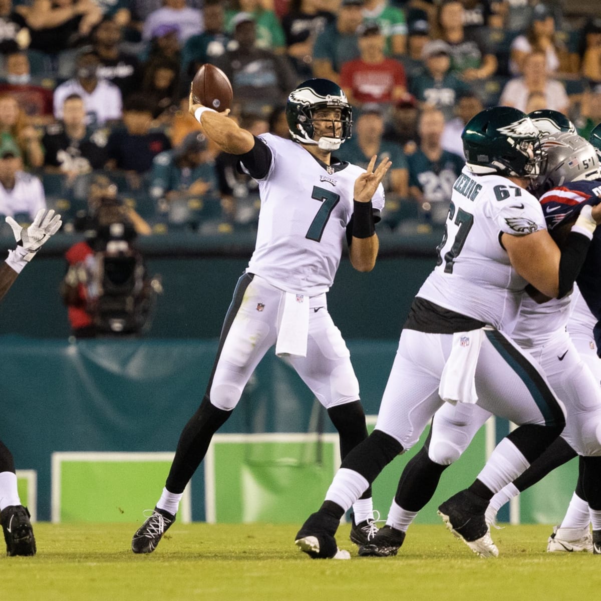 Eagles trade QB Joe Flacco back to Jets for conditional draft pick