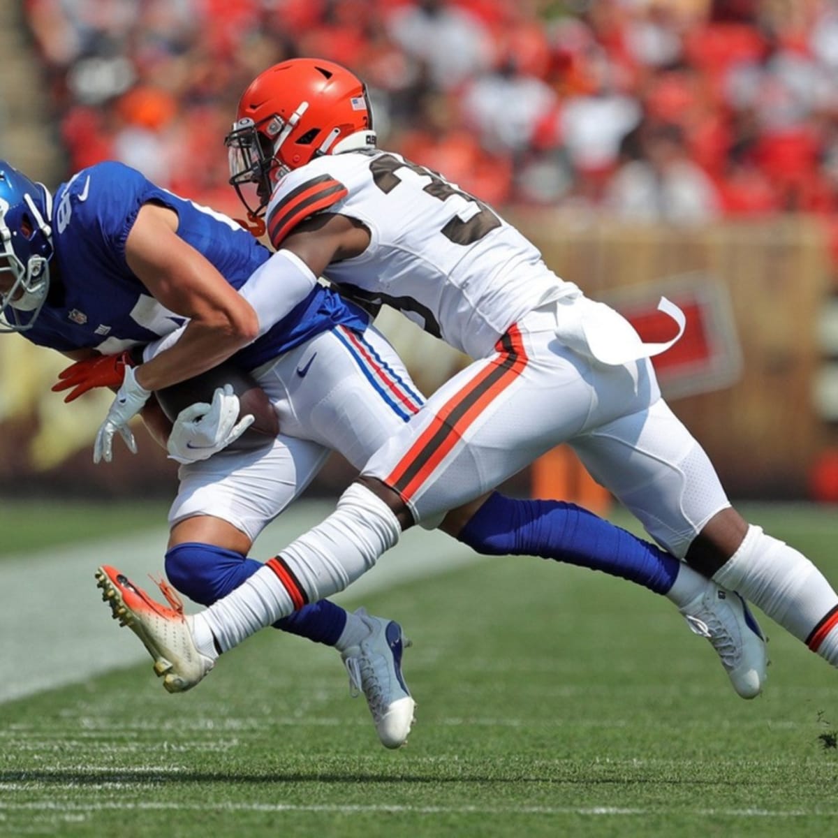 New York Giants DL Dexter Lawrence II Reveals Why He's Been Thriving This  Year - Sports Illustrated New York Giants News, Analysis and More