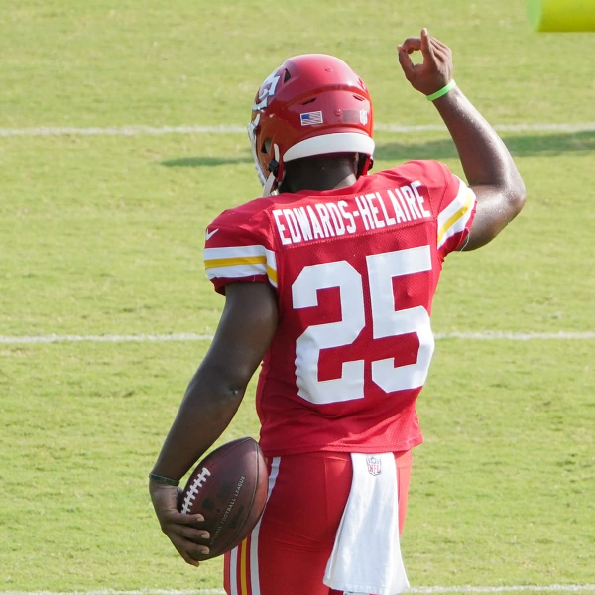 Injury Update For Chiefs Running Back Clyde Edwards-Helaire - The Spun:  What's Trending In The Sports World Today