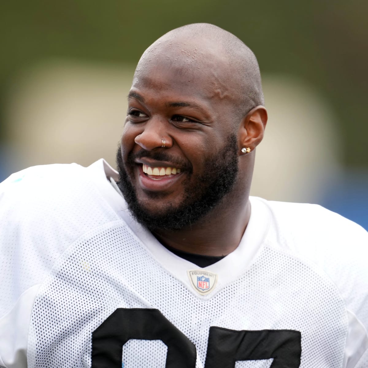 Raiders to host DL Quinton Jefferson