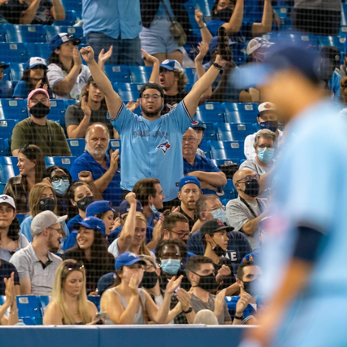 Blue Jays Rogers Centre Capacity Could Be Lifted With Vaccine Requirements Sports Illustrated Toronto Blue Jays News Analysis And More