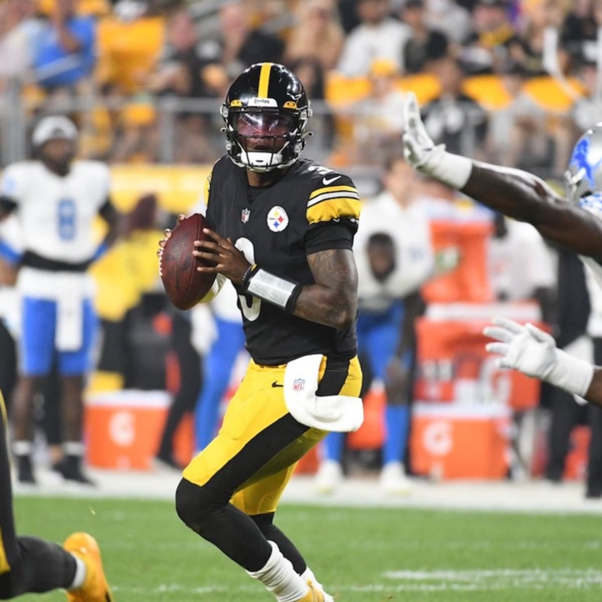 Dwayne Haskins struggles mightily in Steelers preseason loss vs Panthers