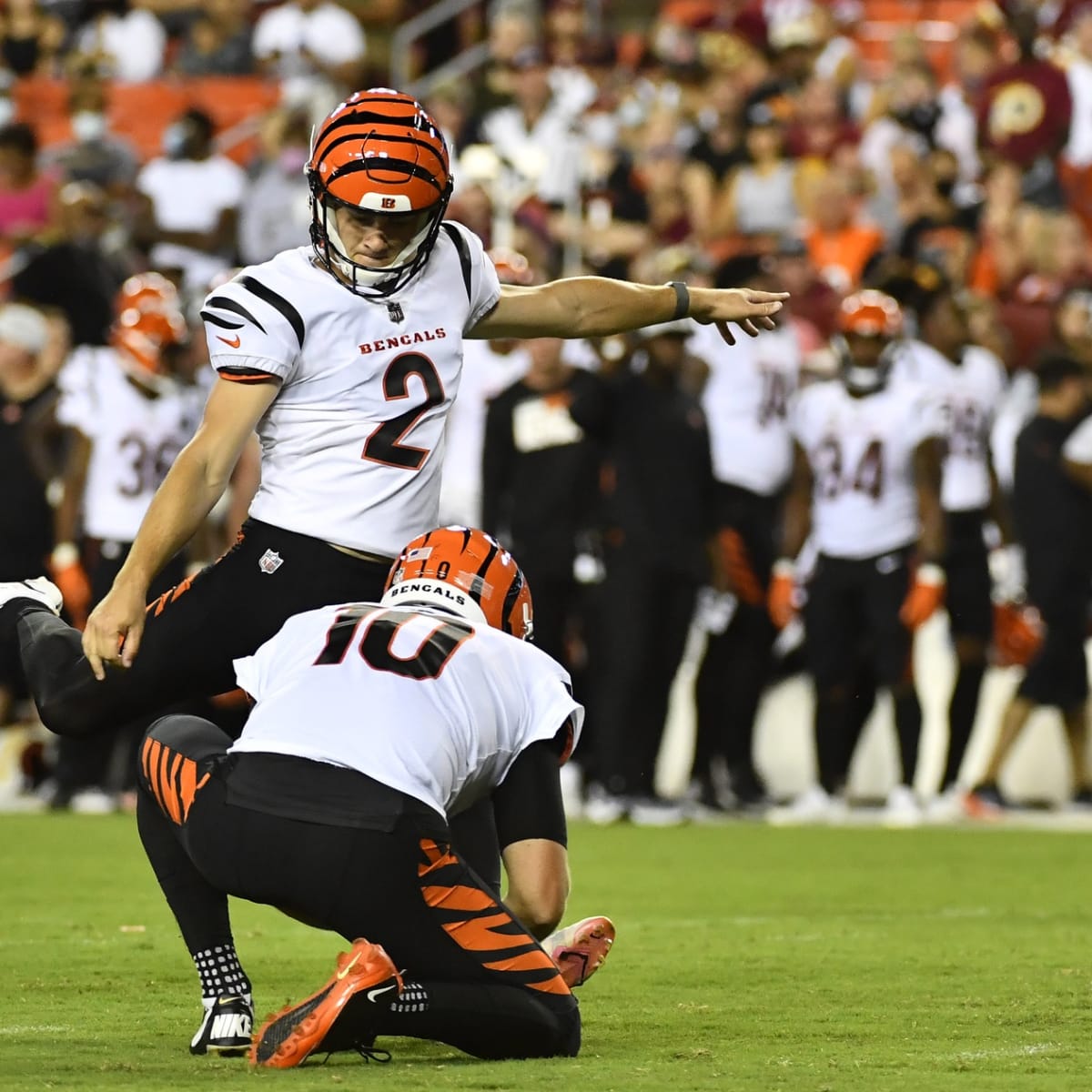 EAST RUTHERFORD, NJ - SEPTEMBER 25: Cincinnati Bengals place kicker Evan  McPherson (2) prior to the National Football League game between the New  York Jets and the Cincinnati Bengals on September 25