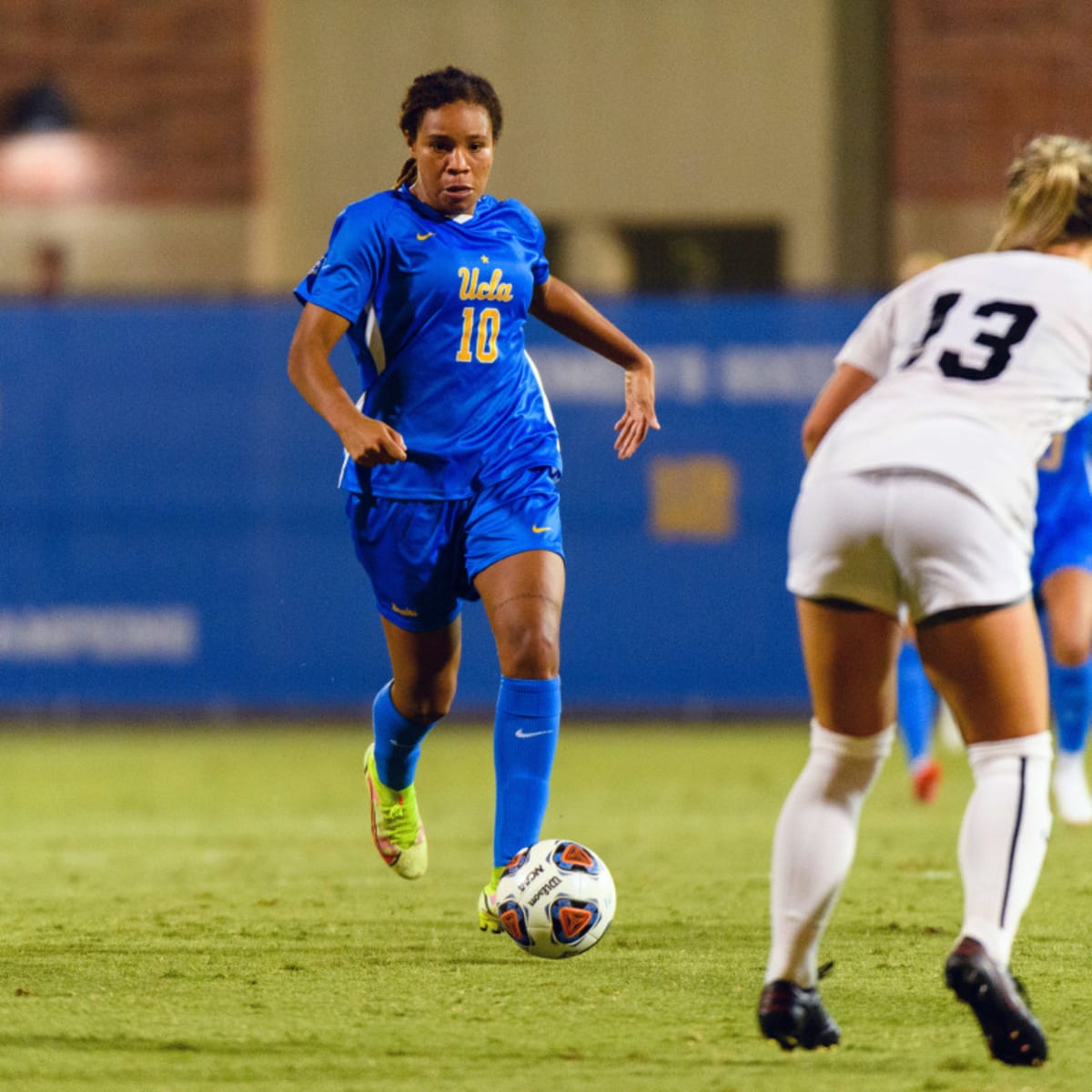 UCLA women's soccer forward Mia Fishel called up to USWNT training camp -  Daily Bruin