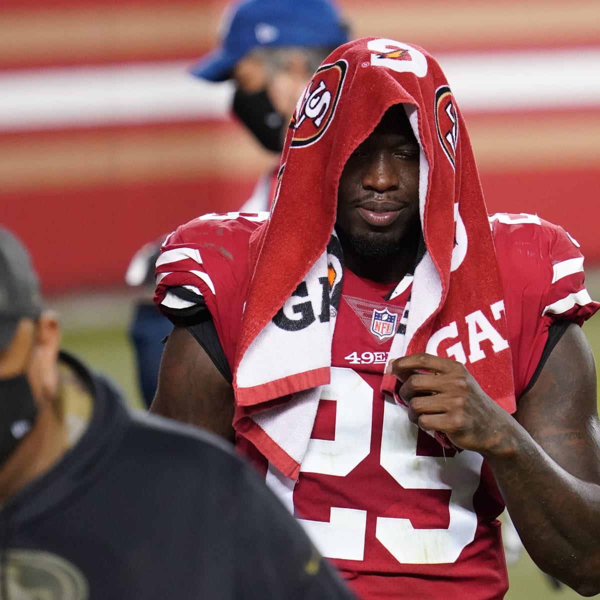 Jaquiski Tartt's Return Comes at the Perfect Time for 49ers