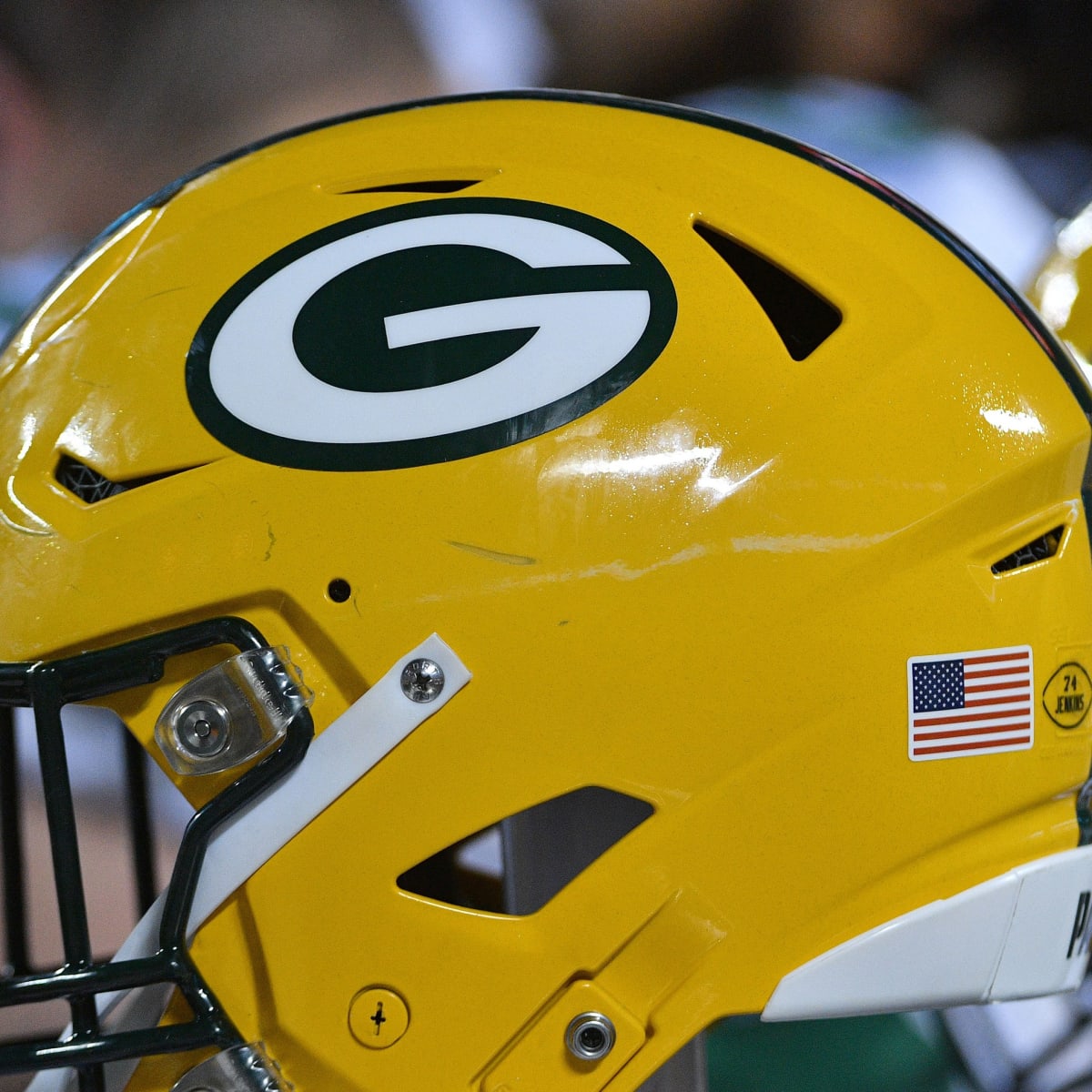 packers center helmet