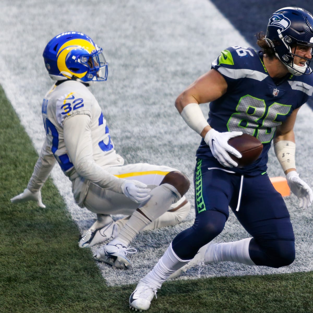 With Colby Parkinson's Status Up in Air, Jacob Hollister Reunion Could  Appeal to Seattle Seahawks - Sports Illustrated Seattle Seahawks News,  Analysis and More