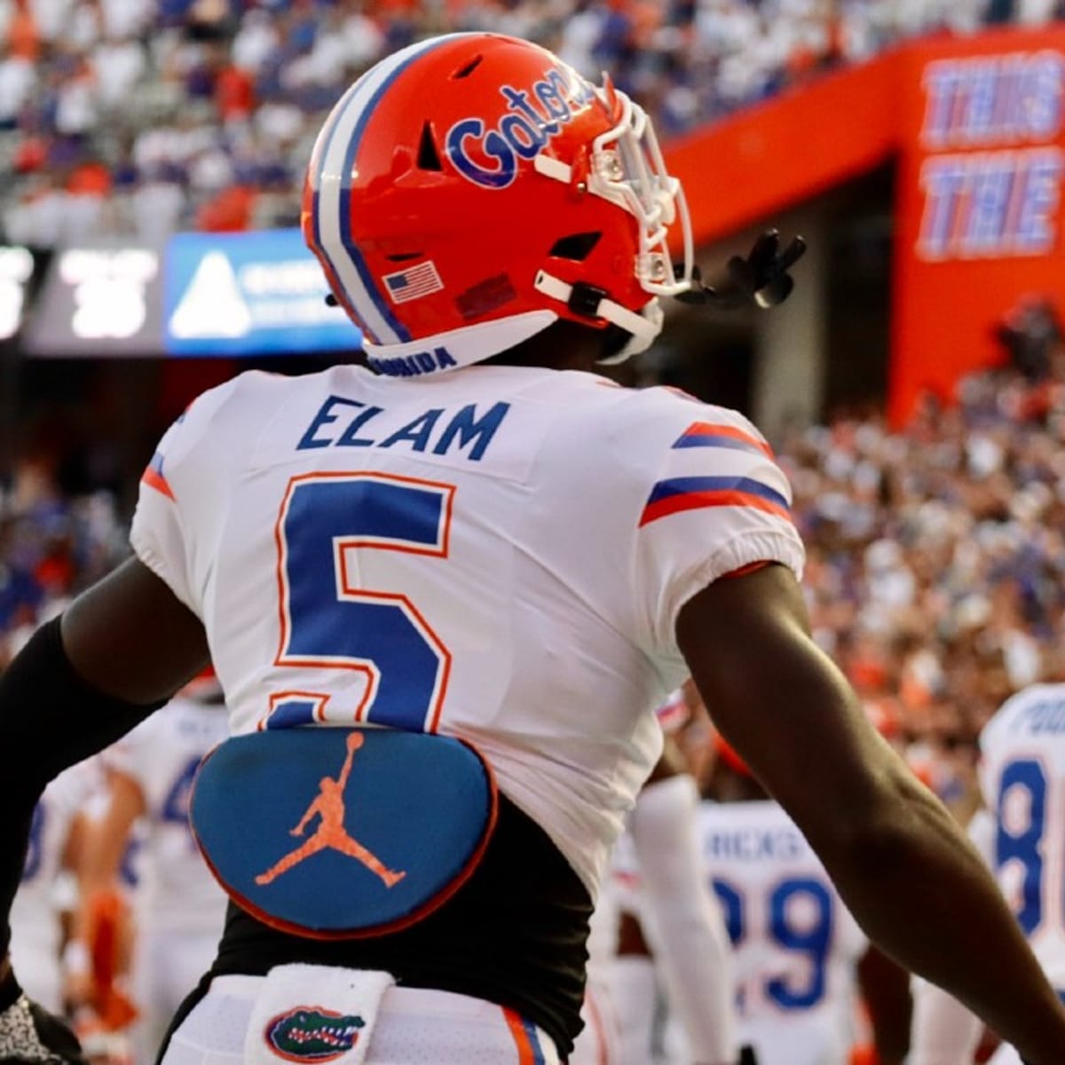 2022 NFL Scouting Combine: Florida Gators RB Dameon Pierce Has Solid Outing  - Sports Illustrated Florida Gators News, Analysis and More