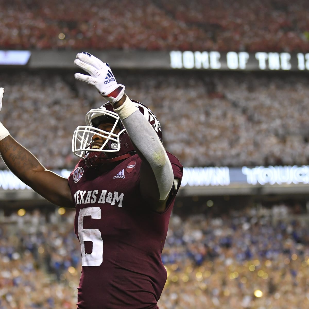 De'Von Achane Goes Off for Miami Dolphins: Texas A&M Aggies in the NFL Week  3 - Sports Illustrated Texas A&M Aggies News, Analysis and More