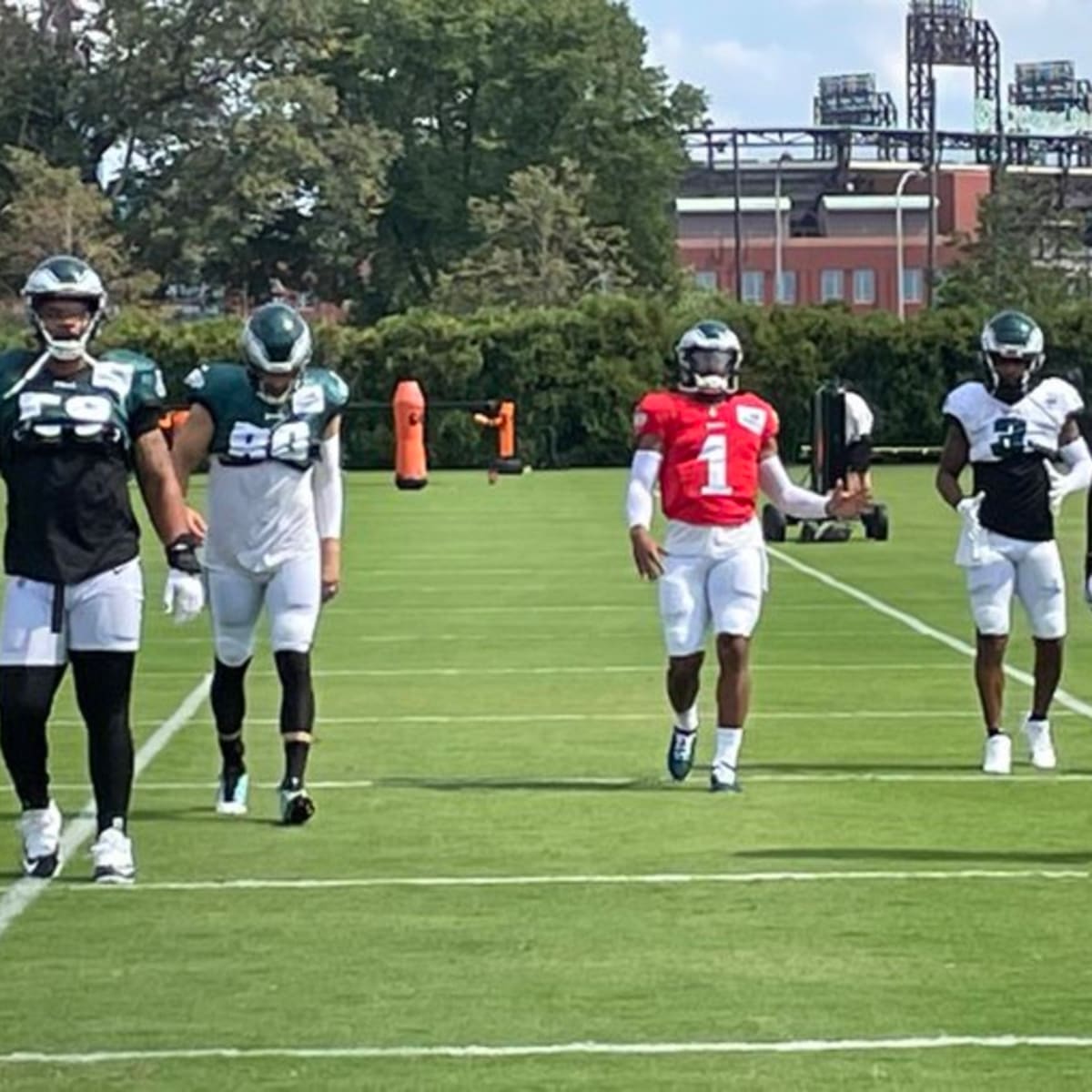 Jalen Hurts looks composed in Eagles' first preseason game, plus a glimpse  at Nick Sirianni's offense