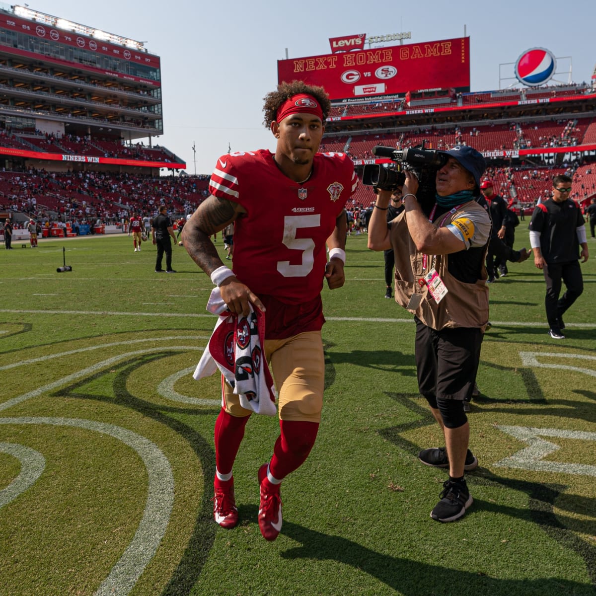 49ers' Trey Lance can thrive vs Texans in place of Jimmy Garoppolo - Sports  Illustrated