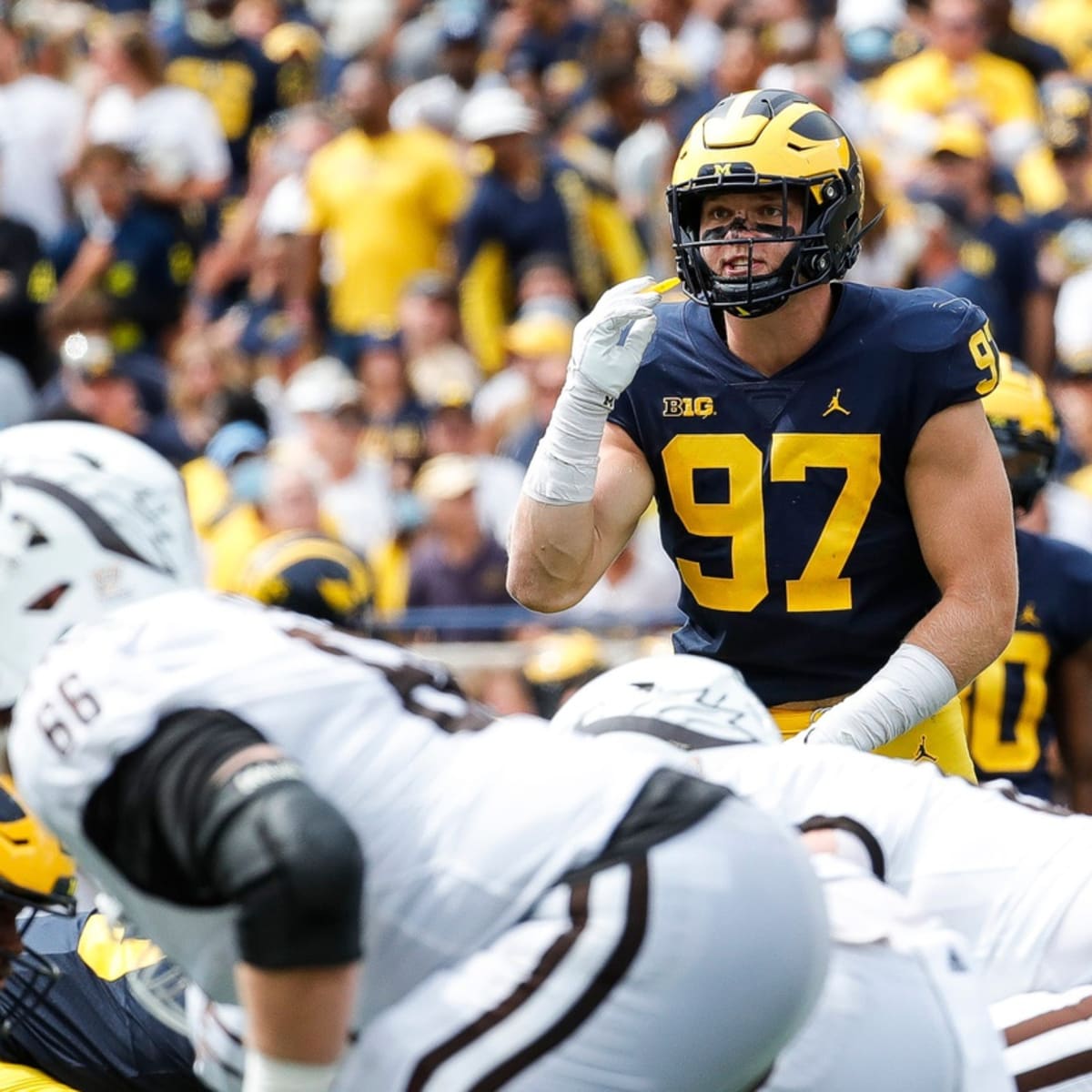 Michigan Football: Aidan Hutchinson ready for last shot at Ohio State