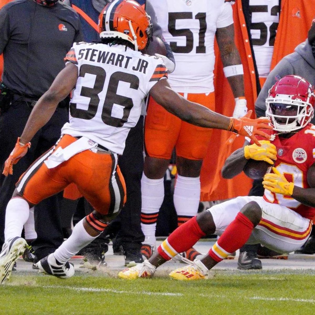 Cleveland Browns vs. Kansas City Chiefs -- Playoff Game Live Thread -  Sports Illustrated Cleveland Browns News, Analysis and More