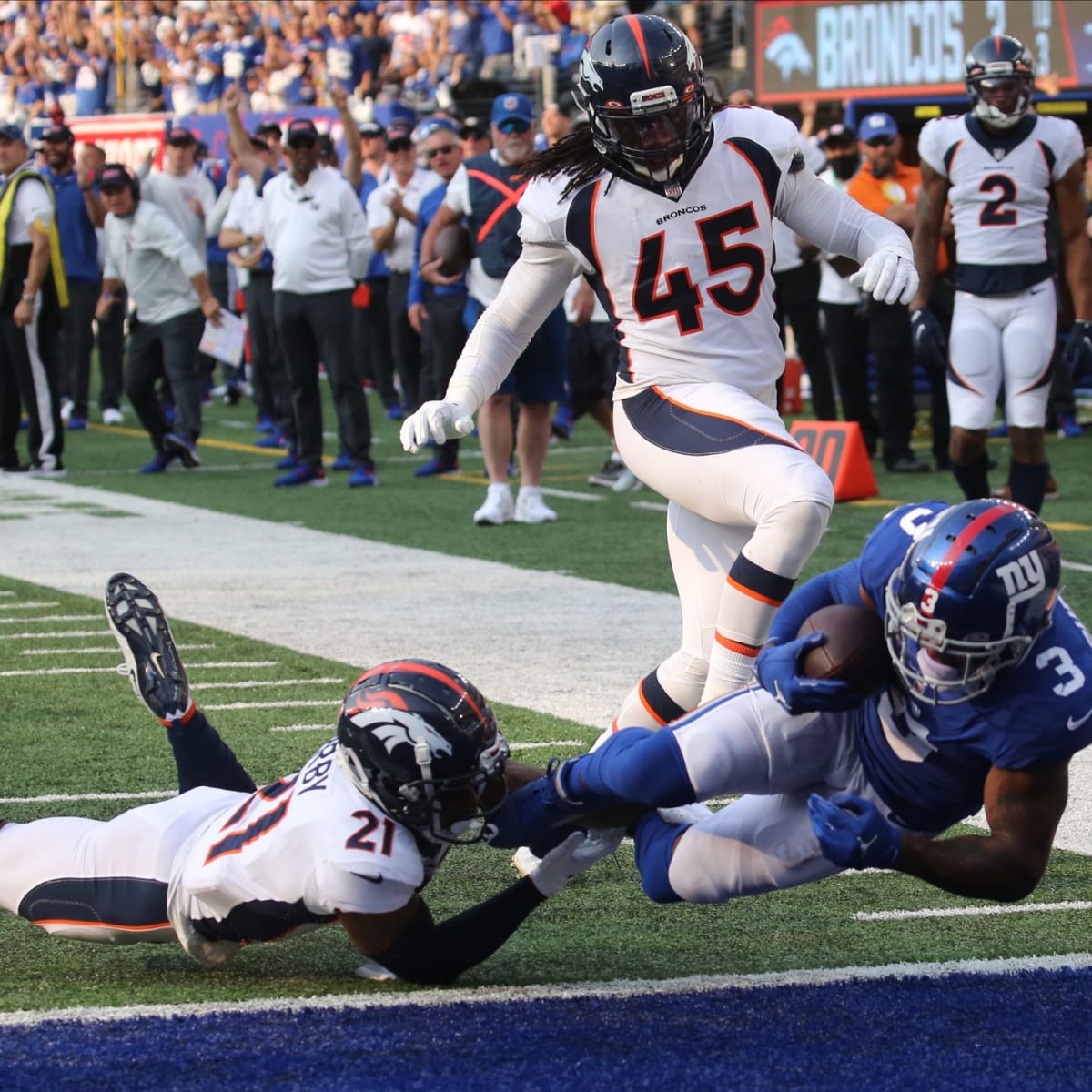 Denver Broncos 27 - New York Giants 13: Instant Reaction - Sports  Illustrated New York Giants News, Analysis and More