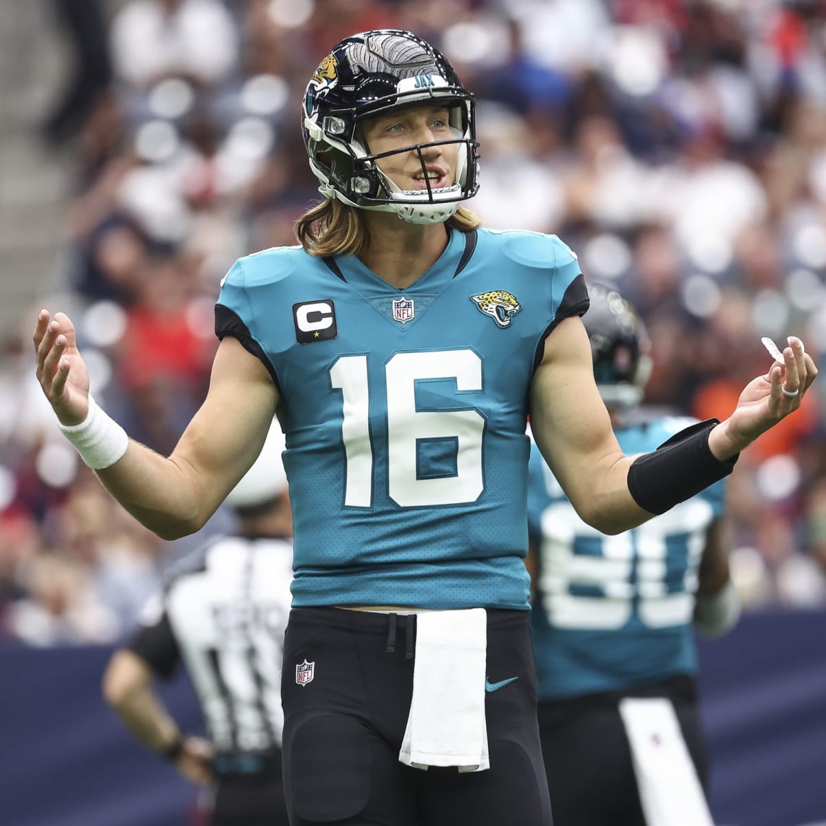 Jags' Lawrence: Team making 'headlines' an impediment to winning