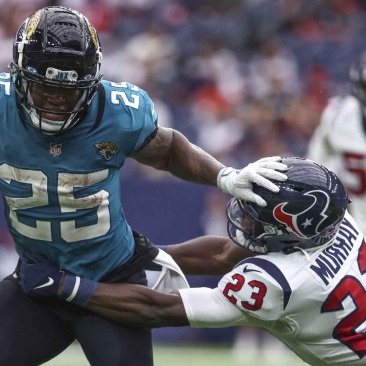 HOUSTON, TX - JANUARY 01: Jacksonville Jaguars cornerback Chris Claybrooks  (6) takes off a the snap