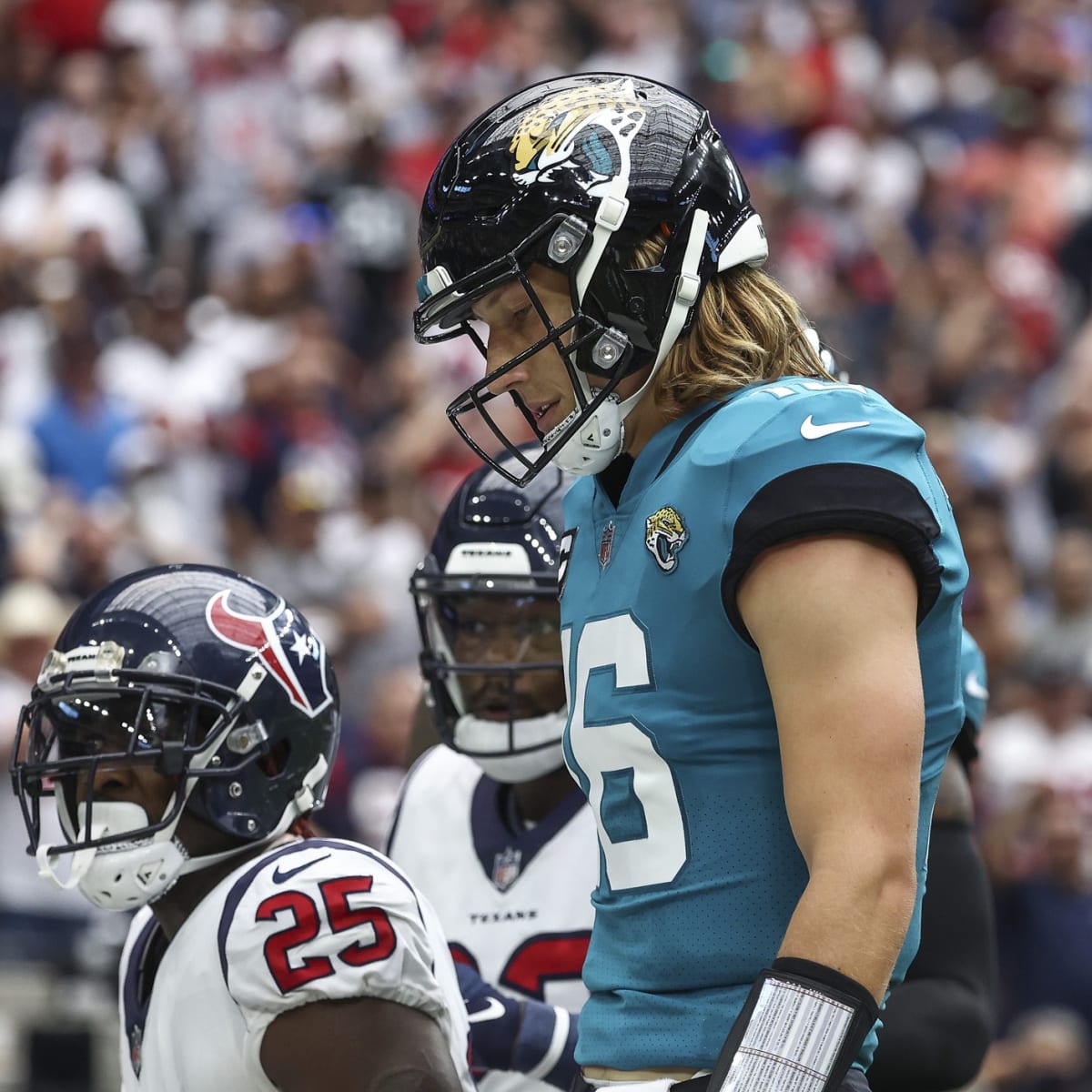 Trevor Lawrence on Jaguars' loss in debut: 'It obviously sucks'