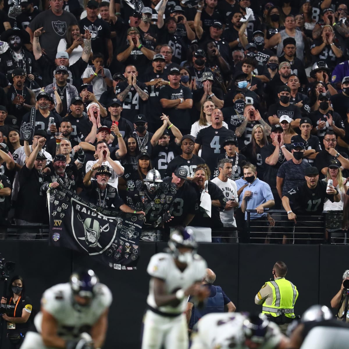 Las Vegas Raiders get opener win 33-27 over Ravens in OT