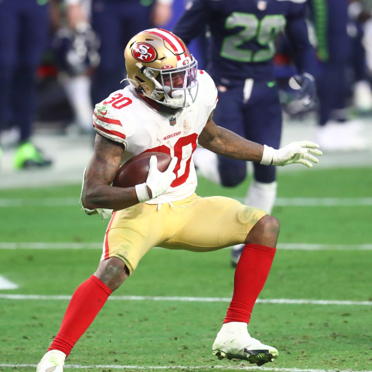 Is Jeff Wilson Jr. a Top-10 Running Back in the NFL? - Sports Illustrated San  Francisco 49ers News, Analysis and More