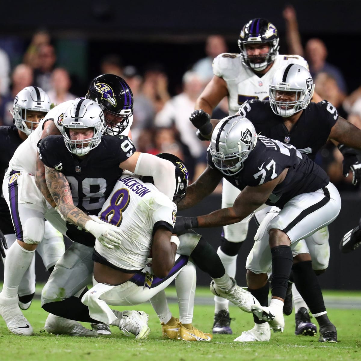 Raiders News: Maxx Crosby wins AFC Defensive Player of the Week - Silver  And Black Pride