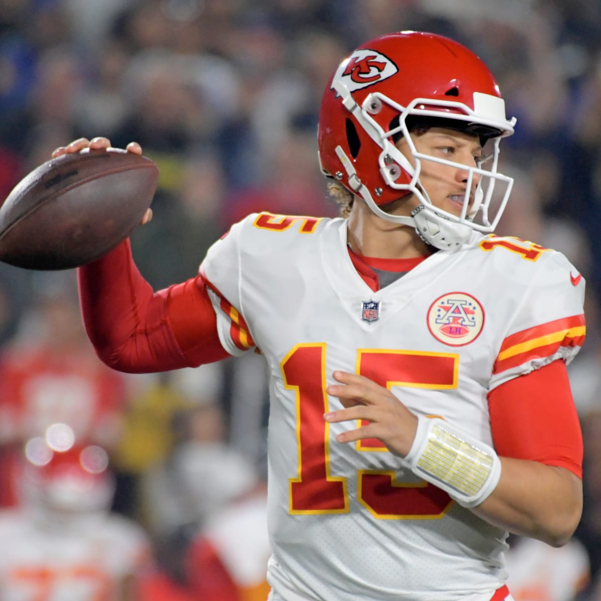 Chiefs look to keep foot on the gas vs. Seahawks