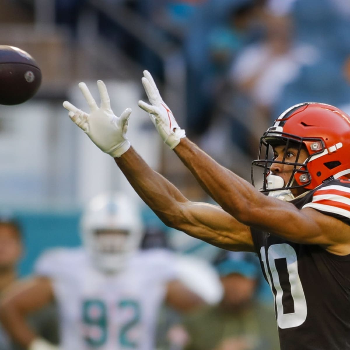 Moving Greg Newsome Into the Slot the Right Move for Cleveland Browns -  Sports Illustrated Cleveland Browns News, Analysis and More