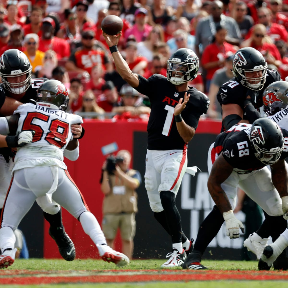 Falcons atop NFC South after 27-21 victory over Buccaneers