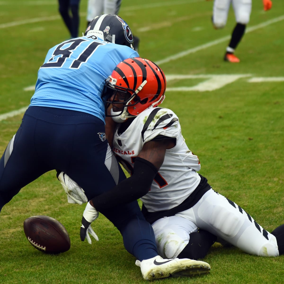 Watch: Joe Burrow Finds Tee Higgins For Go-Ahead Touchdown, Bengals Lead  Titans 20-13 - Sports Illustrated Cincinnati Bengals News, Analysis and More