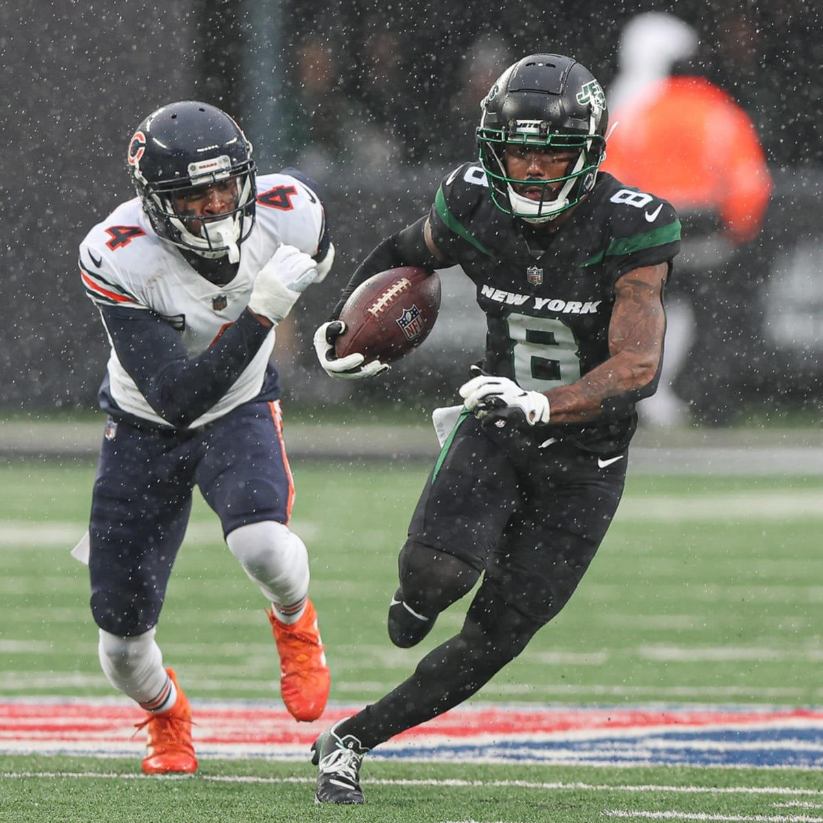 WR Elijah Moore wants to be out of the New York Jets and could end up with  Chiefs or Packers