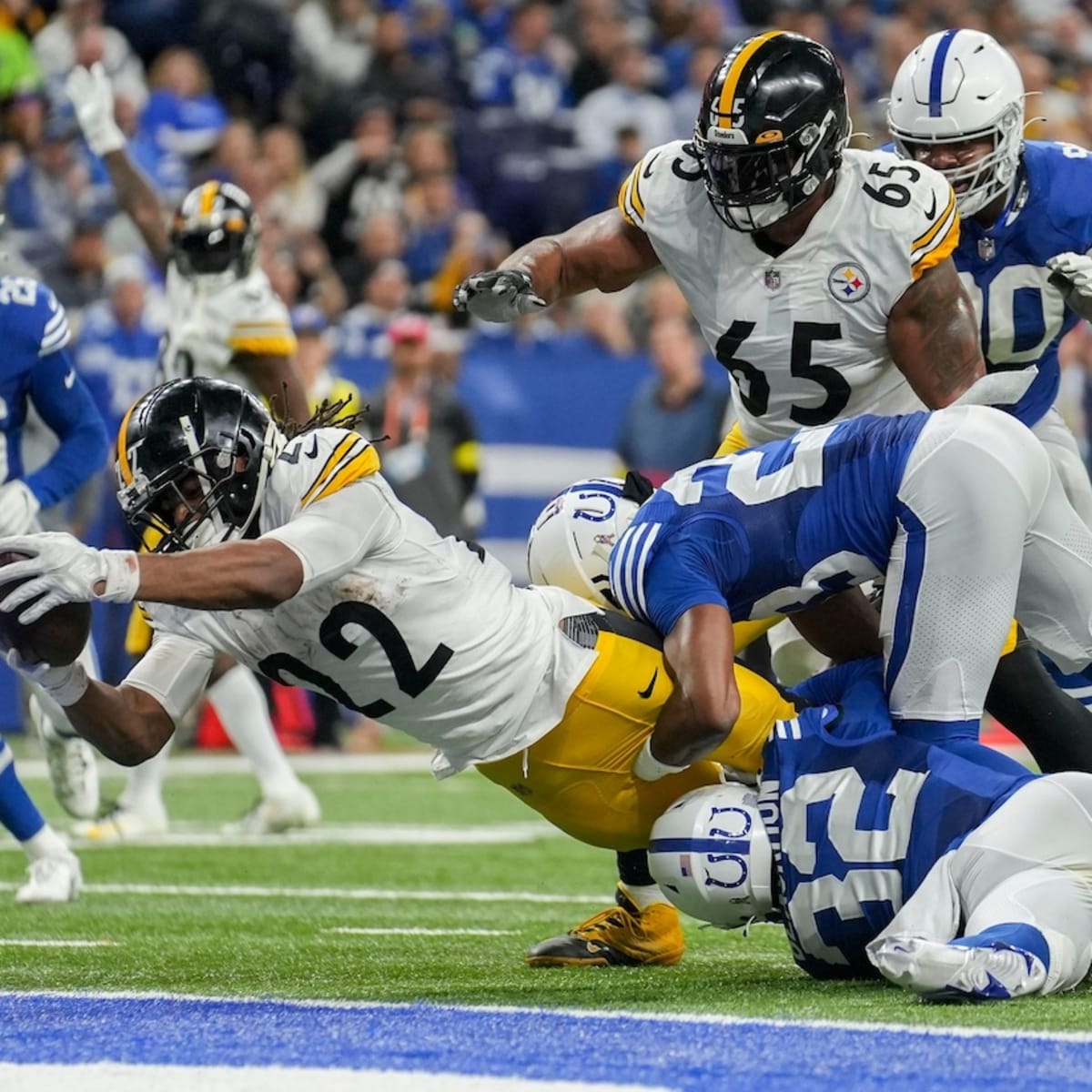 Pittsburgh Steelers Using Six Weapons to Kickstart Run Game - Sports  Illustrated Pittsburgh Steelers News, Analysis and More