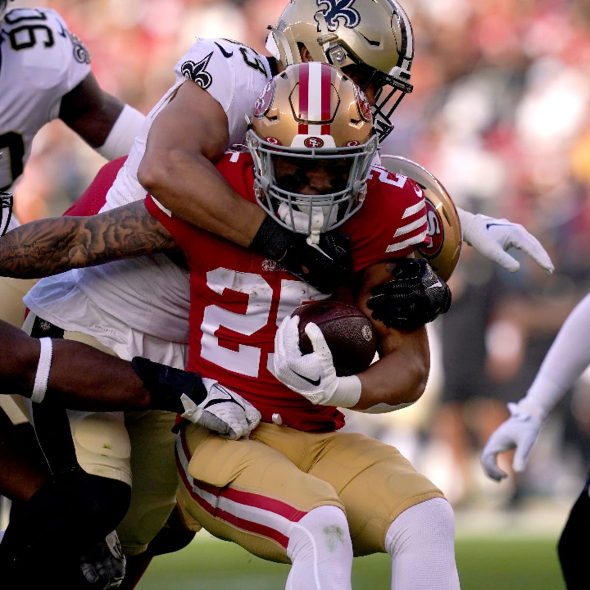 49ers RB Elijah Mitchell to miss about 2 months with MCL sprain, per report