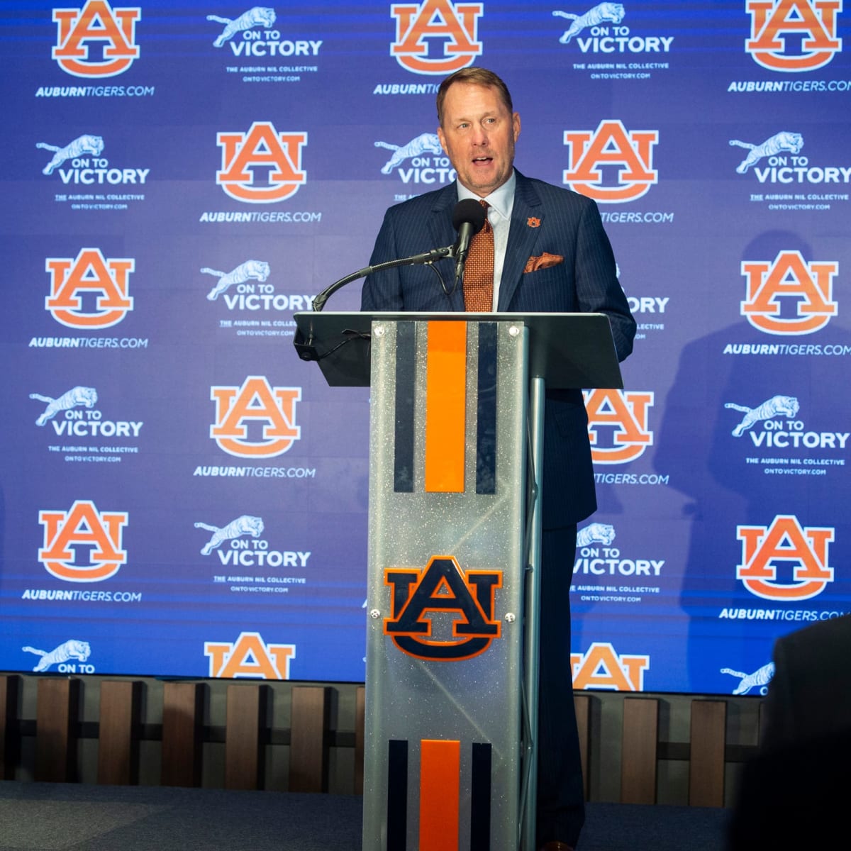 REPORT: Jake Thornton to coach Auburn's offensive line - Sports Illustrated  Auburn Tigers News, Analysis and More