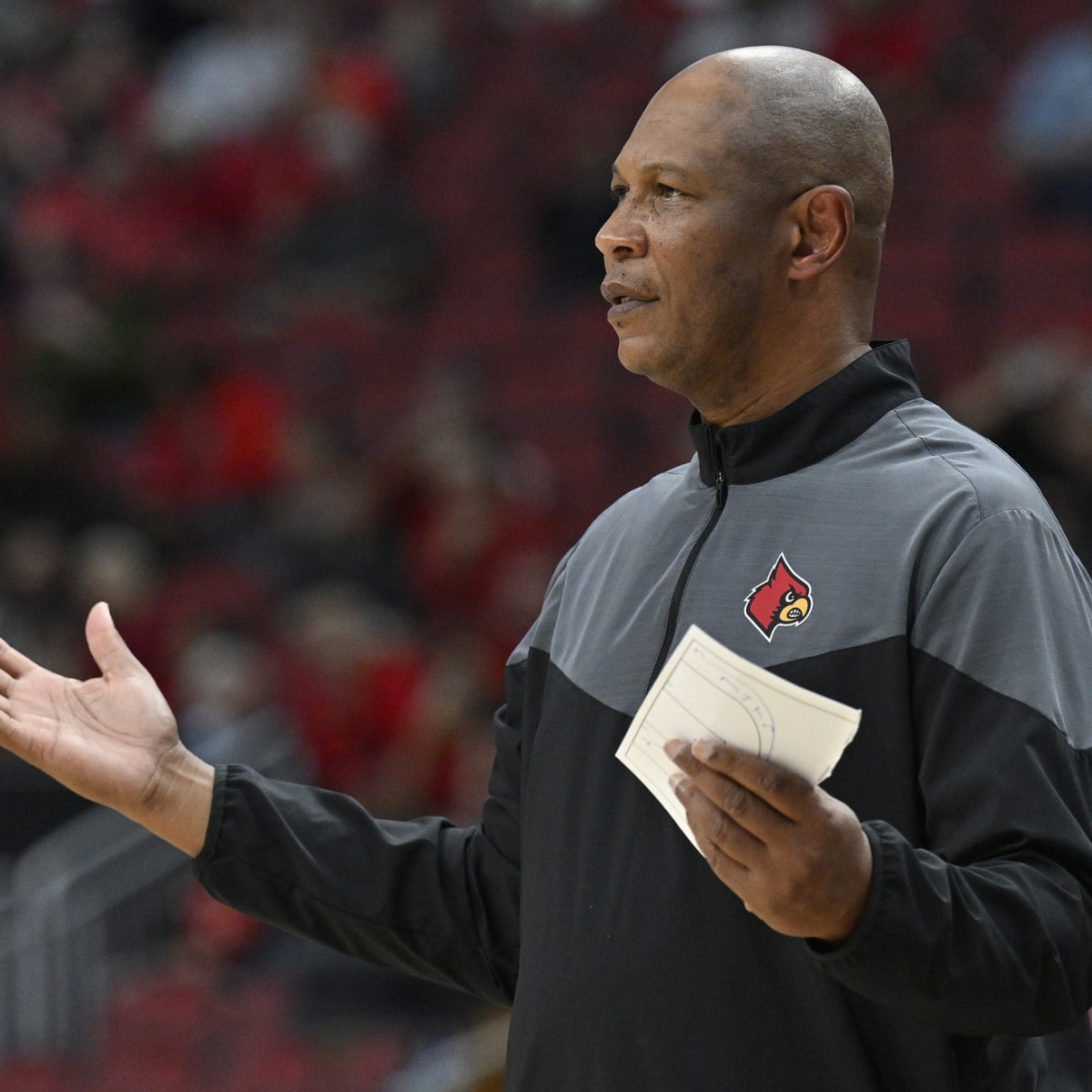 Louisville HC Kenny Payne Says Pitt Player Trash Talked Him In Game -  Sports Illustrated Louisville Cardinals News, Analysis and More