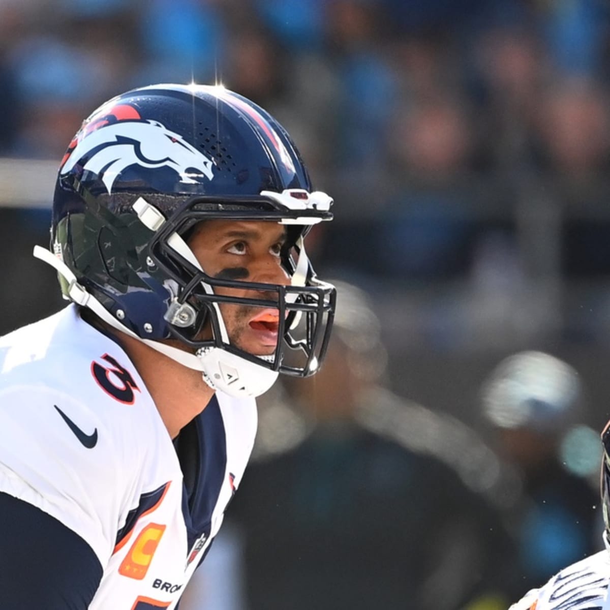 Russell Wilson, Nathaniel Hackett downplay rumblings of division in Broncos  locker room