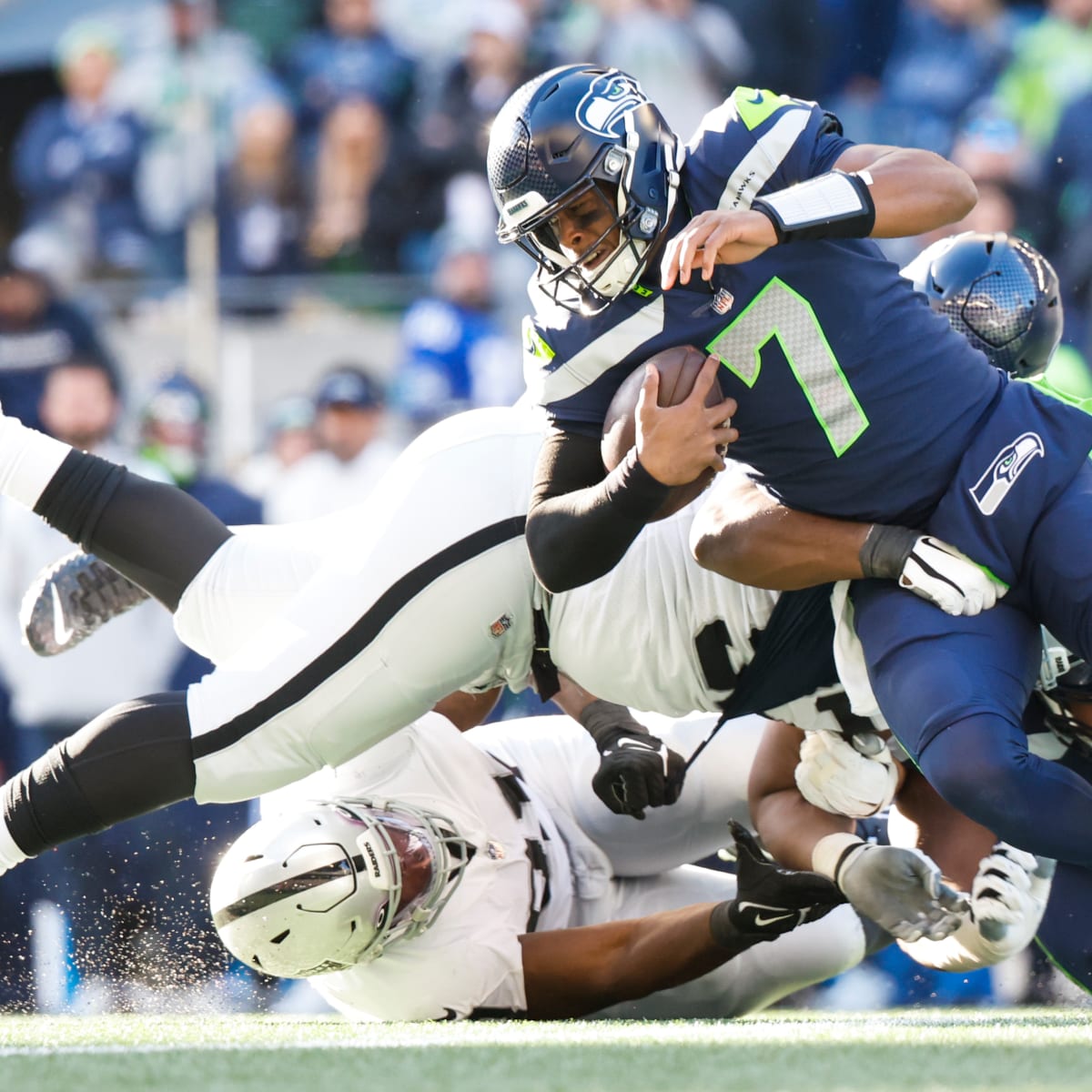 Seahawks' Geno Smith on latest loss, his mentality and how NFL views his  team: 'From the hunter to the hunted' 