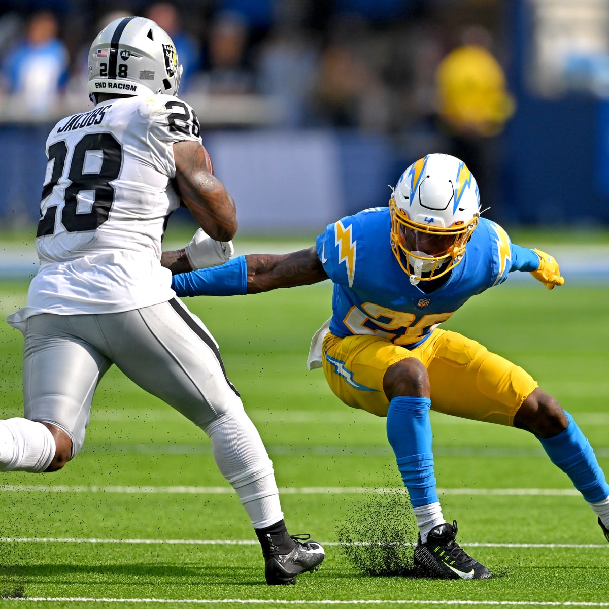 Chargers News: Raiders Pro Bowl Receiver Optimistic Vegas Can Handle LA -  Sports Illustrated Los Angeles Chargers News, Analysis and More