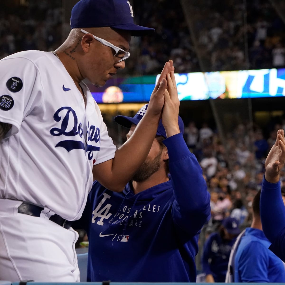 Dodgers News: Dave Roberts Not Making Any Changes Despite 0-2 Deficit in  NLDS - Inside the Dodgers