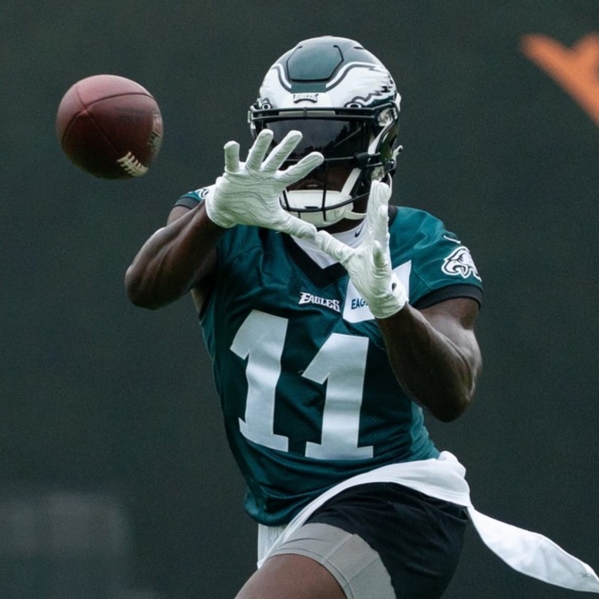 AJ Brown has great day for Eagles
