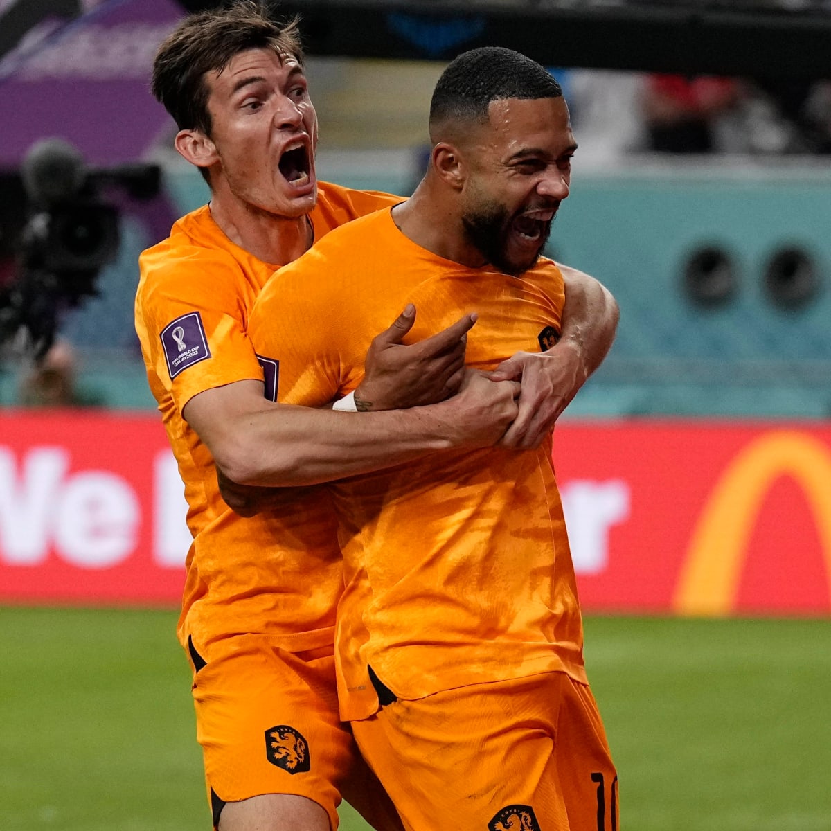 US knocked out of World Cup, loses to the Netherlands 3-1 – Twin