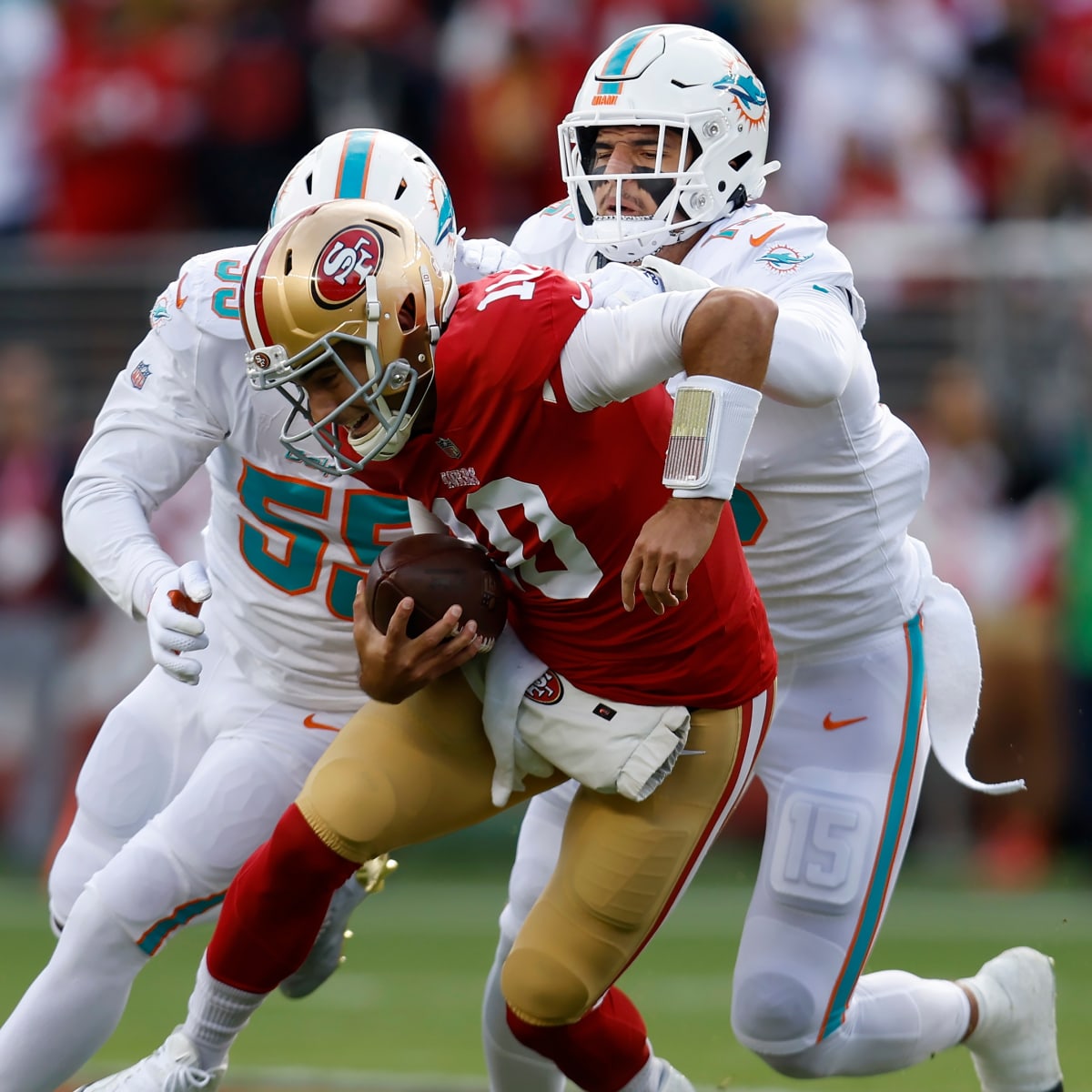 49ers vs. Dolphins score: Jimmy Garoppolo benched during Dolphins' blowout  victory over 49ers 